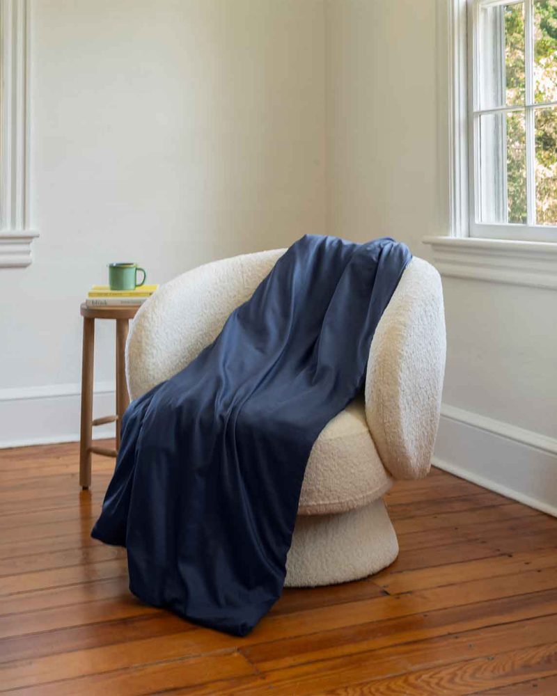 1144x1430 CottonDuvet Blue Chair