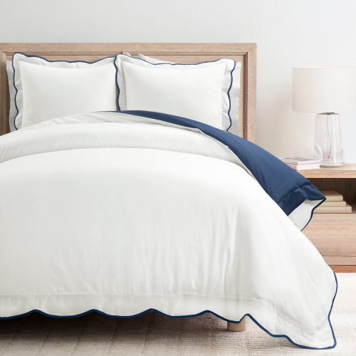 194938071642 COASTAL CHIC SCALLOP EDGE DUVET NAVY WHITE 3PC SET KING