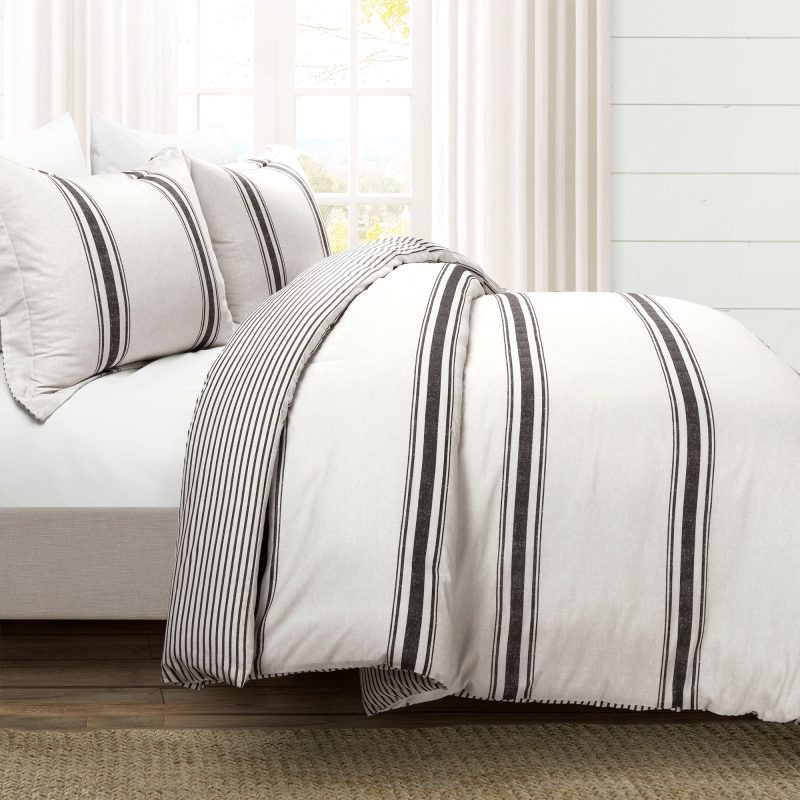 21T011004 FARMHOUSE STRIPE 3 PC BLACK DUVET KING 194938037440 ALT 1 9bcfa498 a8af 4503 b4d8 f4da65fe6298