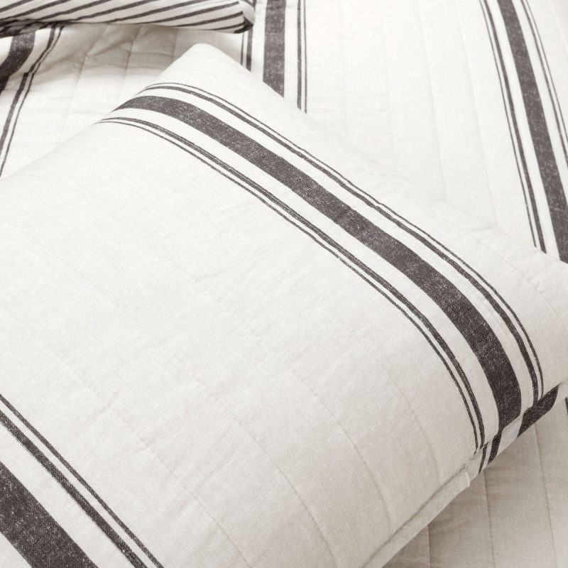 21T011010 FARMHOUSE STRIPE 3 PC BLACK QUILT KING 194938037501 ALT 4 b8b3a6a5 7315 4132 9e6e 6b3beef33ad6