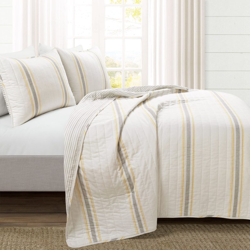 21T011011 FARMHOUSE STRIPE 3 PC YELLOW GRAY QUILT FULL QUEEN 194938037518 ALT 1 cccf845a d6ab 4269 88ef 50e2fe5e617f