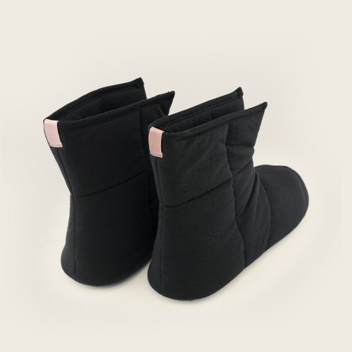 2 BlackBooties 1144x1430 55f851a2 451e 4ffc a17c 183a5712a4e9 1