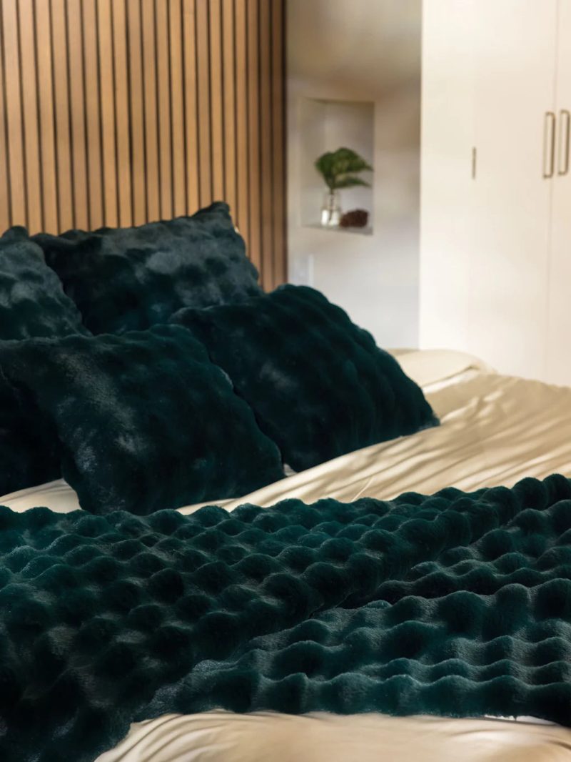 2 Emerald Bubblecuddleblanket