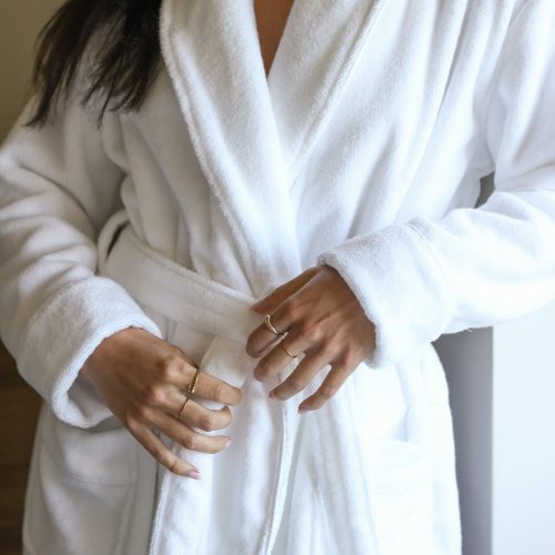 3 Luxebathrobe white 1