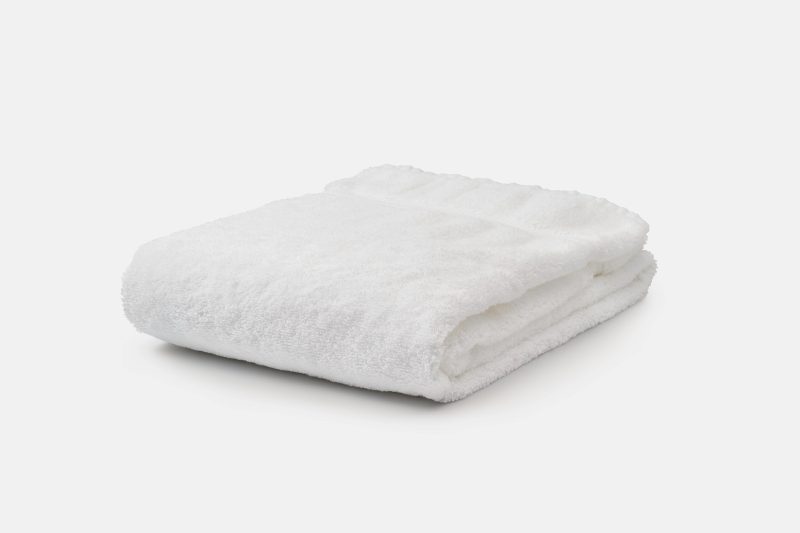 BathTowel White2 cf062175 4f84 4f63 8967 489721f3a51c