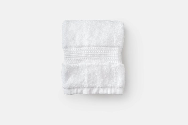 HandTowel White Overhead2 647ccad5 f4a1 4e3a bd02 45a7c4fa193c