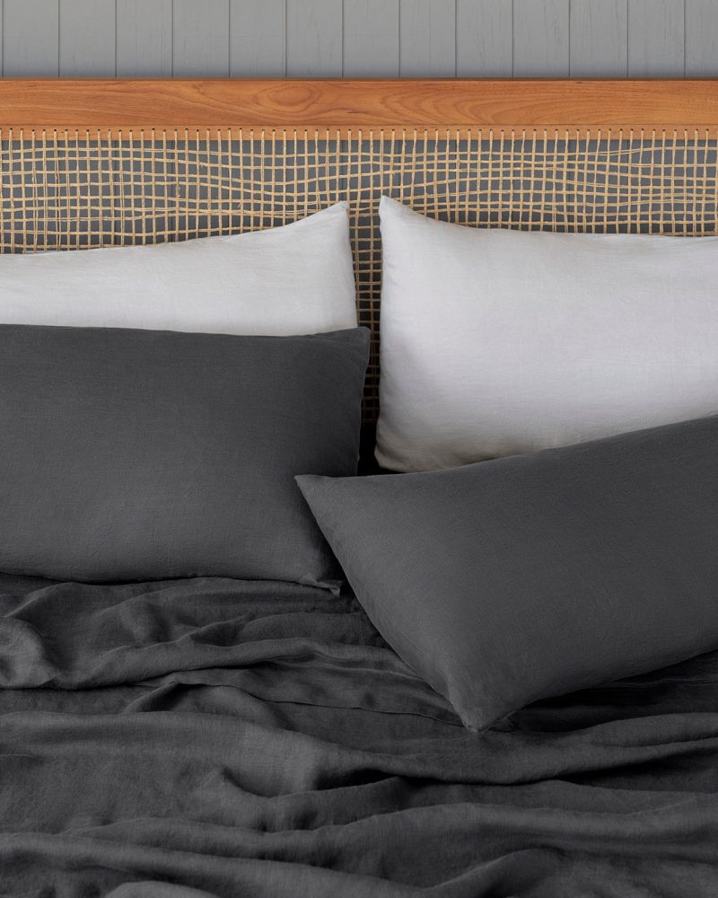 Pillowcases Charcoal L1 1144x1430 0f2948f8 2e21 4405 91bc 02439c728fbc