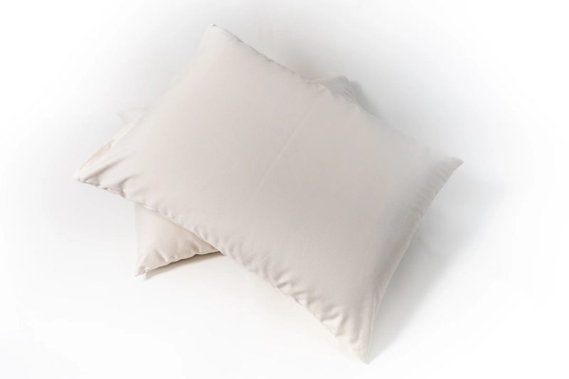 Sachi Pillows Cotton 3 4 stack 2400x1600 628ed195 0631 42f6 a5c8 cb846c738284