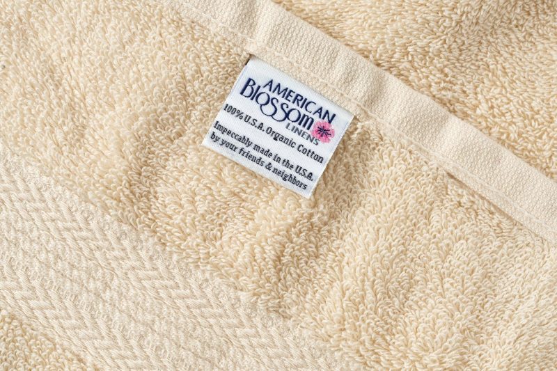 Towel Beige Label2