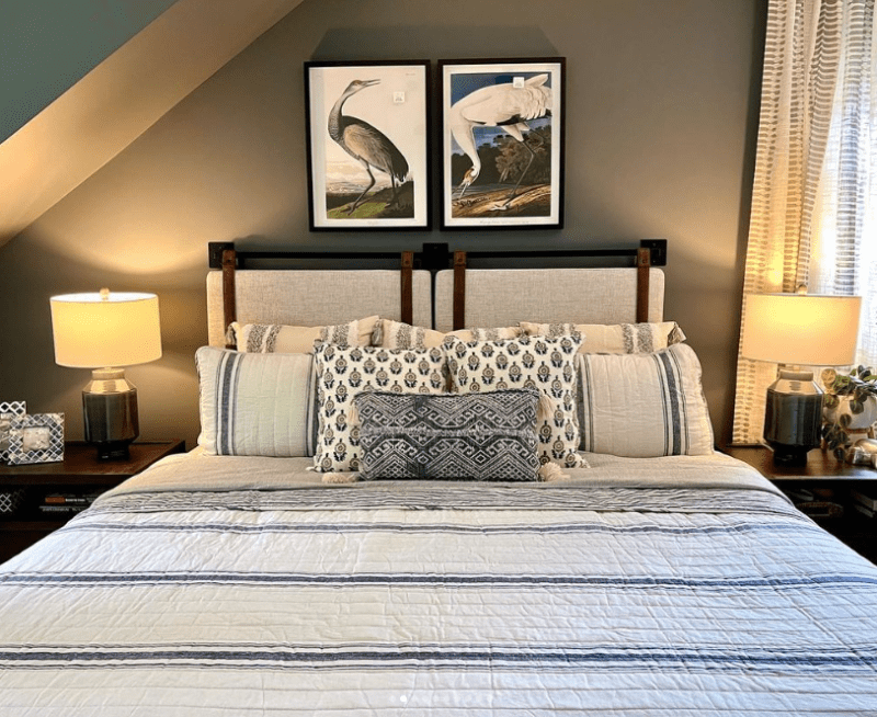 farmhousestripequiltnavy02 737944fd aced 42d9 a0eb 8699f37d87ce