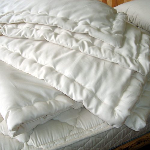 natural wool comforters main 0ae35663 75cd 4649 8667 97e334aa6dab